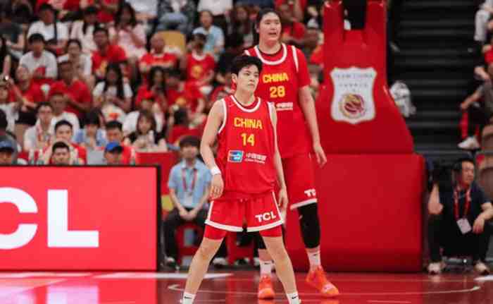 疯狂23-0!中国女篮半场领先蒙古21分 杨舒予18分张子宇12+6